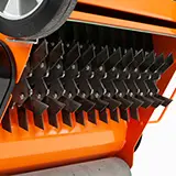 BLADES ROTATE IN THE OPPOSITE DIRECTION